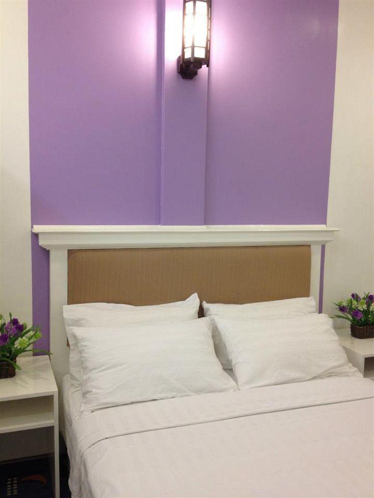 Borneo Cove Hotel Sandakan Bagian luar foto