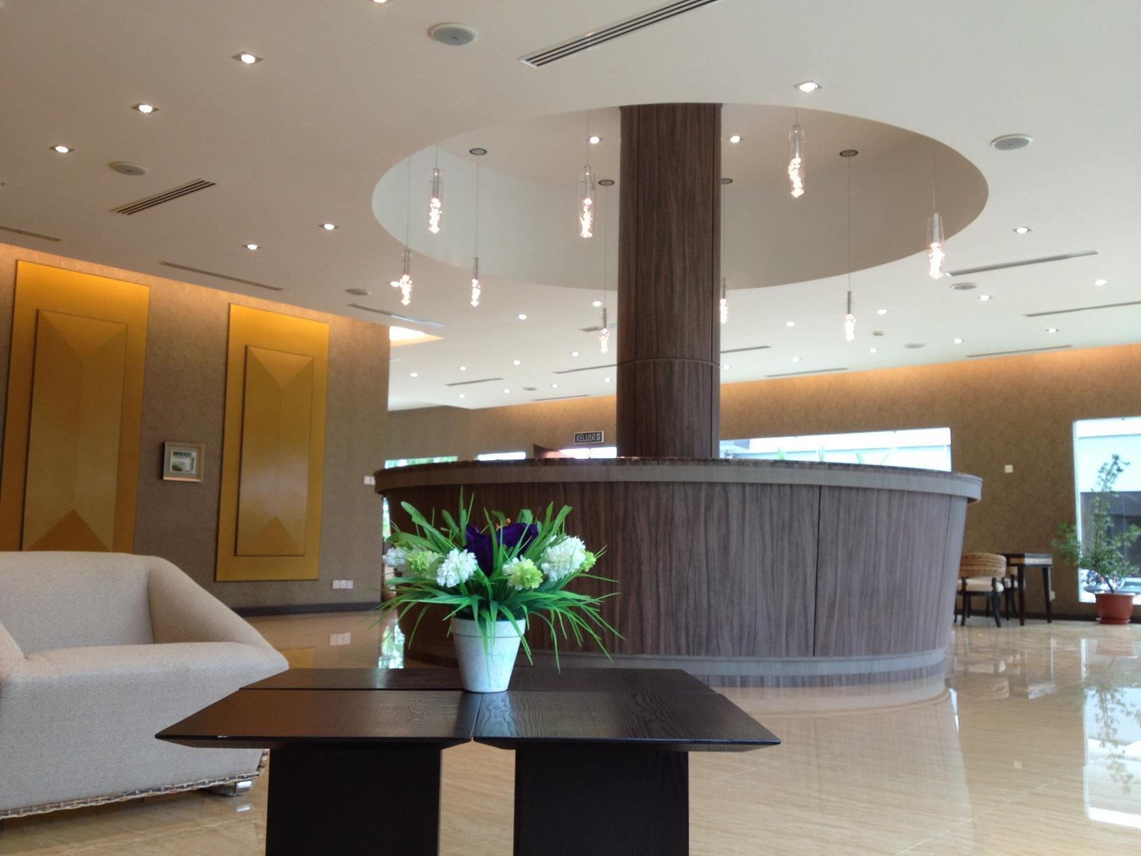 Borneo Cove Hotel Sandakan Bagian luar foto