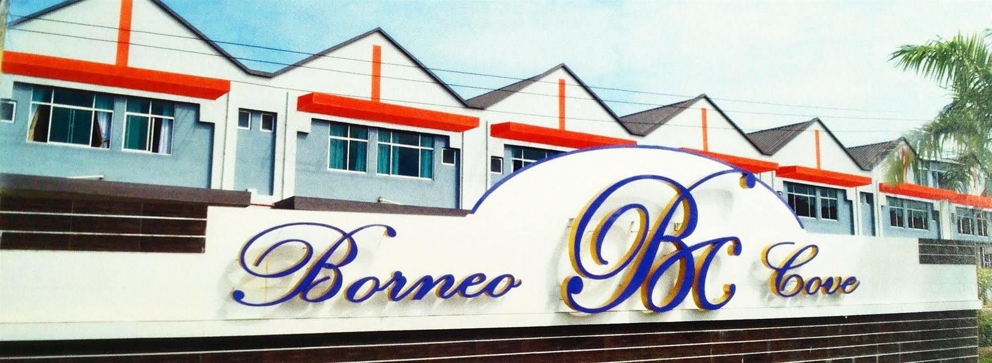 Borneo Cove Hotel Sandakan Bagian luar foto